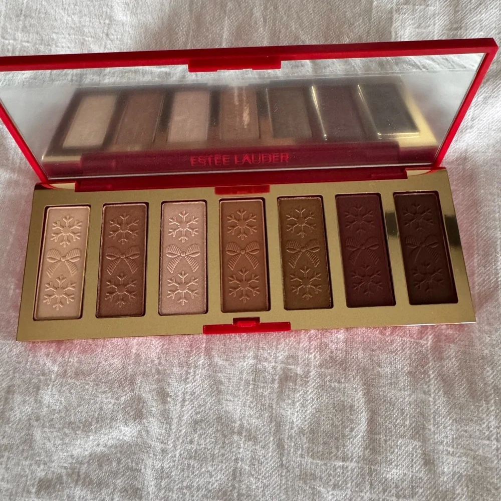 NWT Estée Lauder Eyeshadow Palette Limited Edition 2025 Holiday